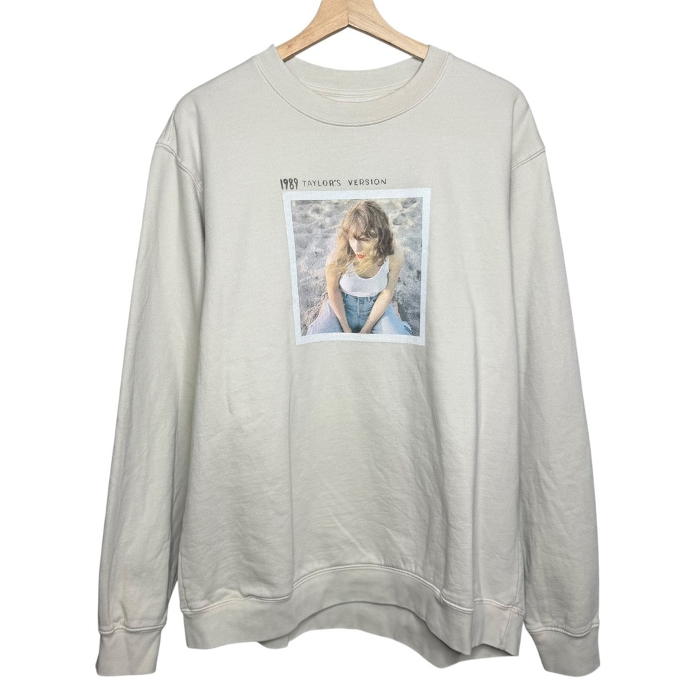 Taylor Swift 1989 Crewneck Sweatshirt Official Merch Oatmeal L Concert Tour